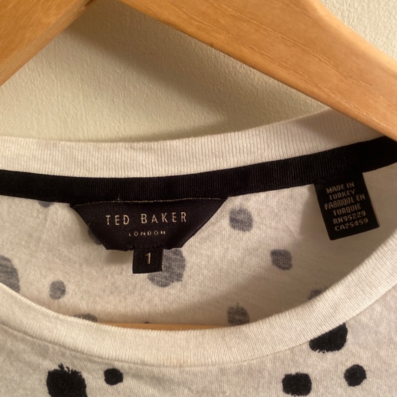 Ted Baker London ladies size 1 small white Tshirt with black spots - Picture 7 of 9